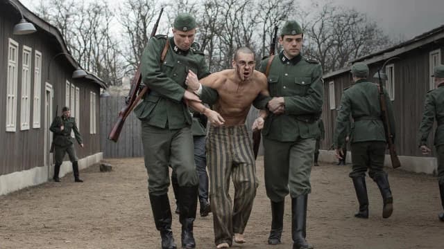 Najlepsze filmy o nazistach na Netflix, które musisz zobaczyć Najlepsze filmy o nazistach na Netflix, które musisz zobaczyć